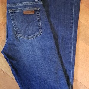 Women's  Jeans